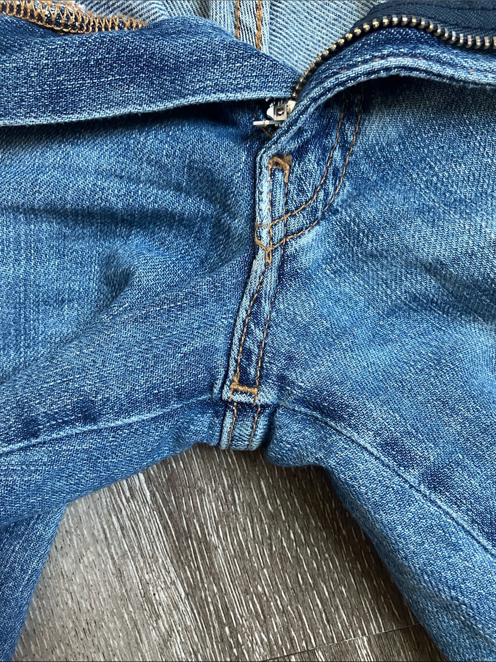 Pilcro Raw Hem Ankle Wide Leg Jeans - Picture 6 of 15